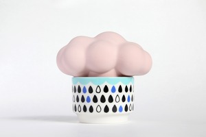 雲の加湿器：ピンク雲×ブラック系カップ・・・スウセラ（sucera）