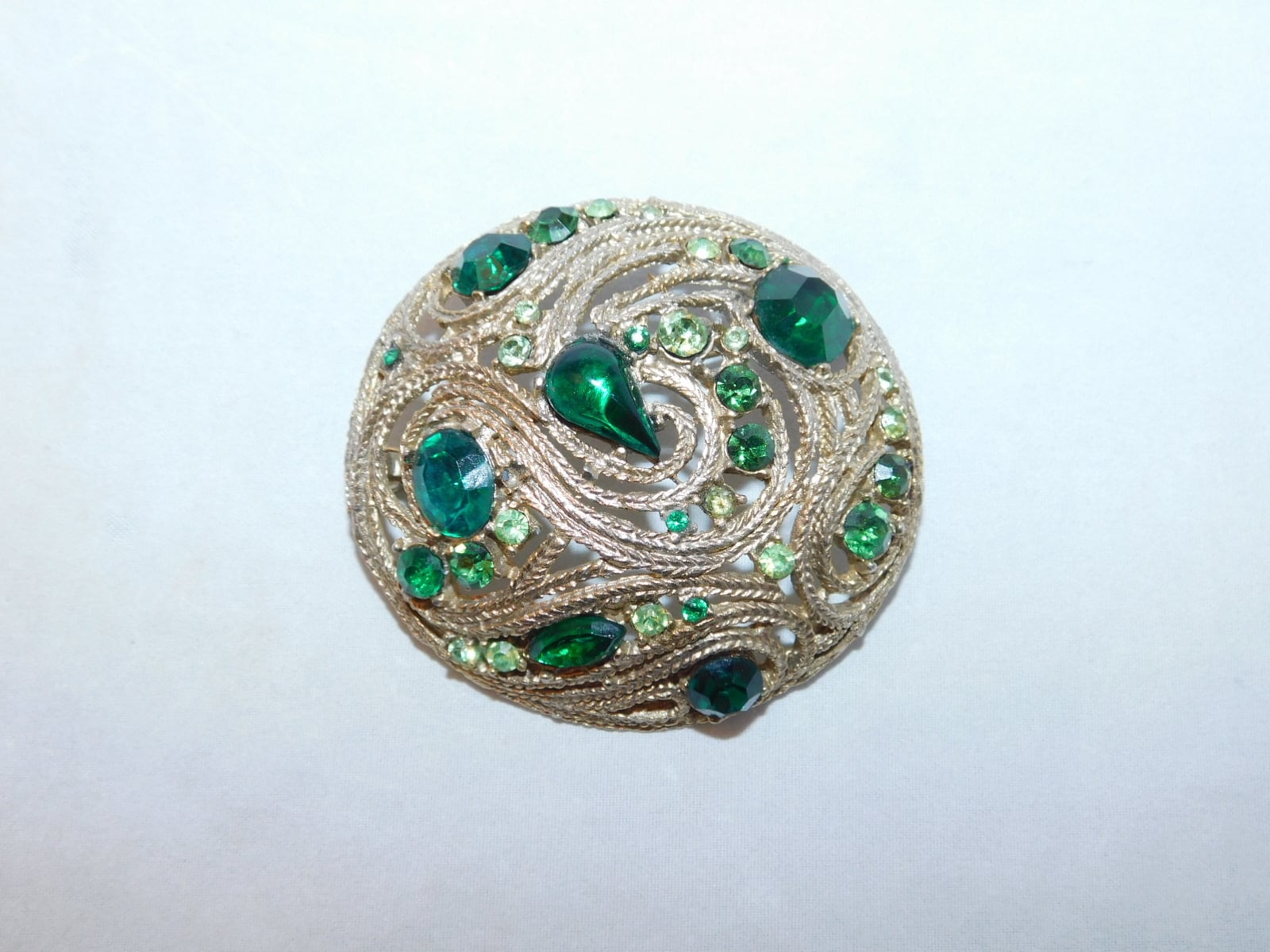 緑色ブローチ(ビンテージ) green color vintage  brooch