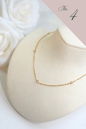 petit stone necklace