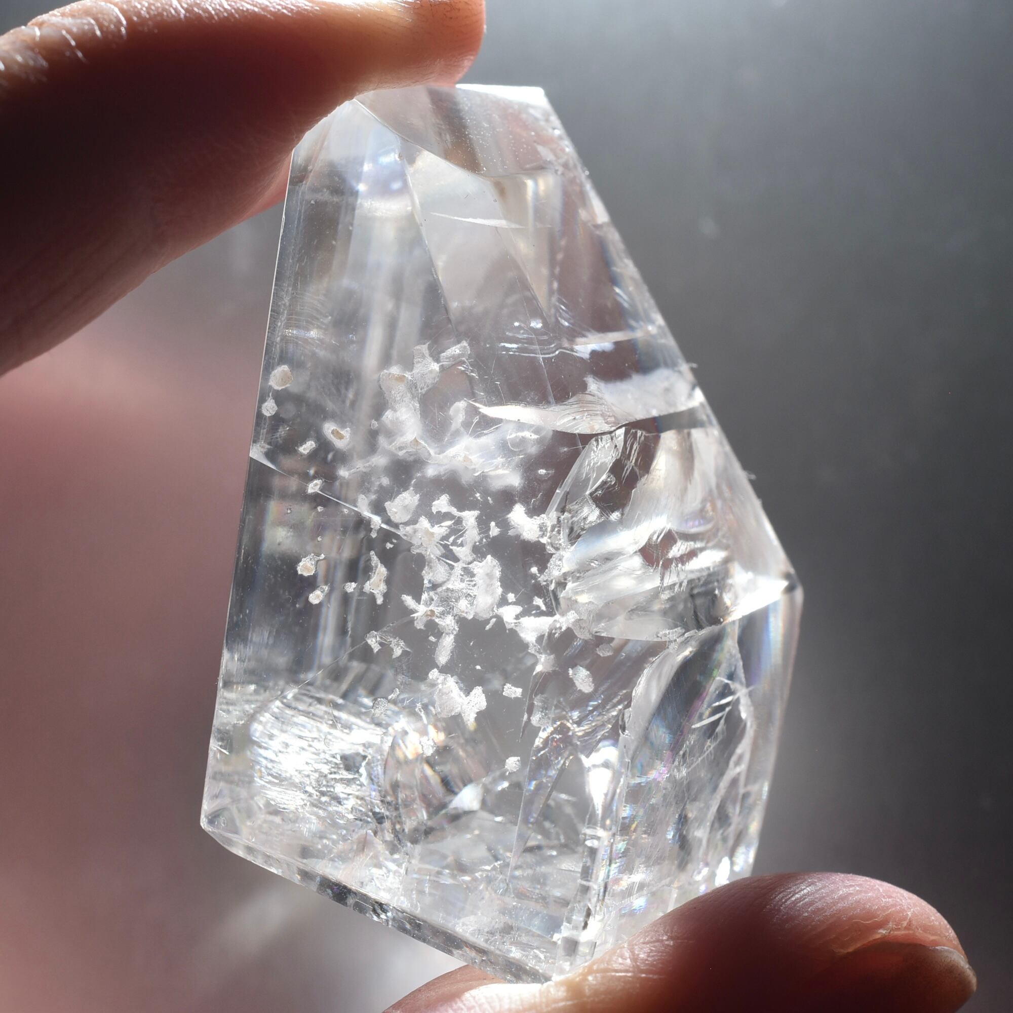 インド産クリアーカルサイト フリーフォーム 磨き | ANGELLA6