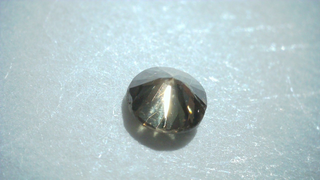 ブラウンダイヤ　0.11ct　[B4−111]