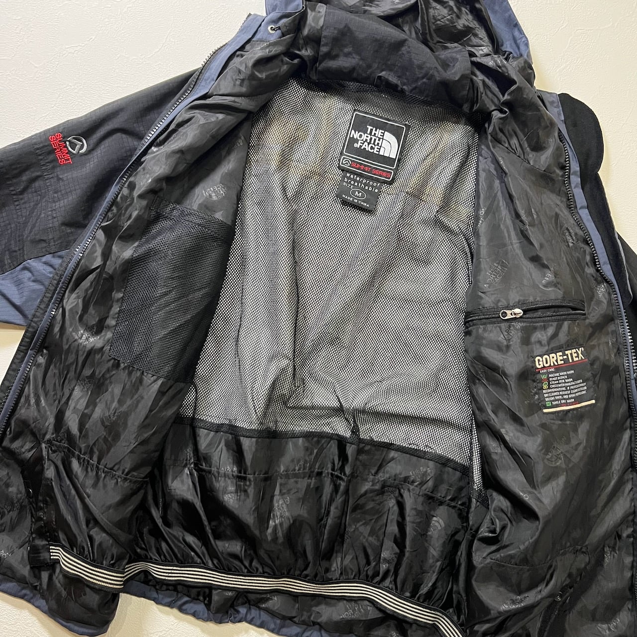 THE NORTH FACE SUMMIT SERIES ゴアテックス マウンテンパーカー