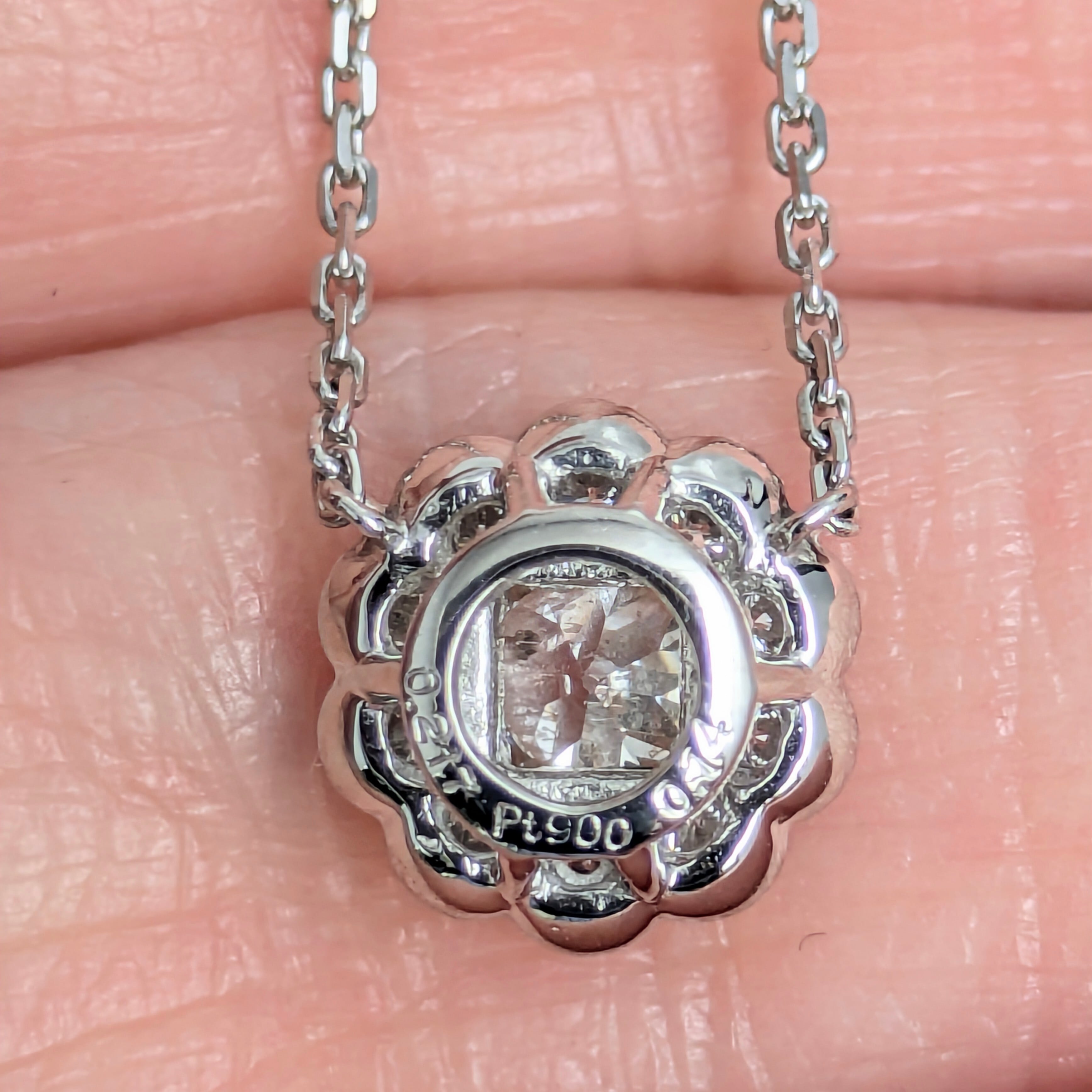 Pt900/850ダイヤネックレス ダイヤモンド 0.217ct ダイヤモンド 0.14ct