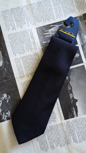 【NEW】BROOKS BROTHERS U.S. Navy プレミア コレクション ソリッドタイ 《新品 未使用 アメリカ海軍 ミリタリー 無地 ネクタイ》