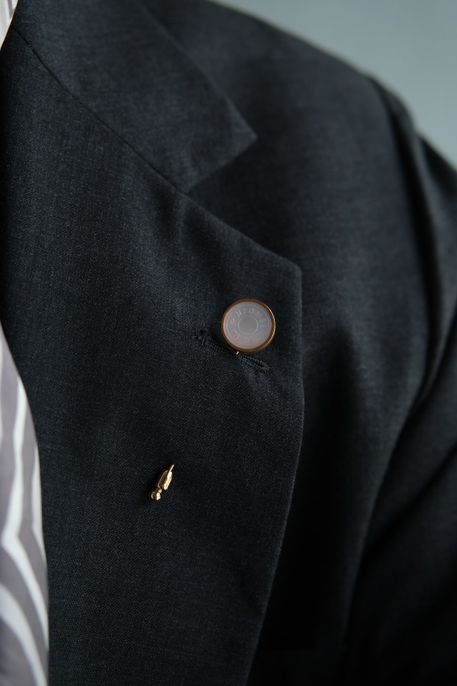 Utah／"HERMES" sellier shell pin brooch