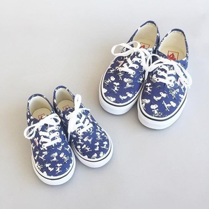 VANS × PEANUTS / AUTHENTIC / SNOOPY SKATING / NAVY /  バンズ×ピーナッツ / オーセンティック /  ネイビー / 子供サイズ