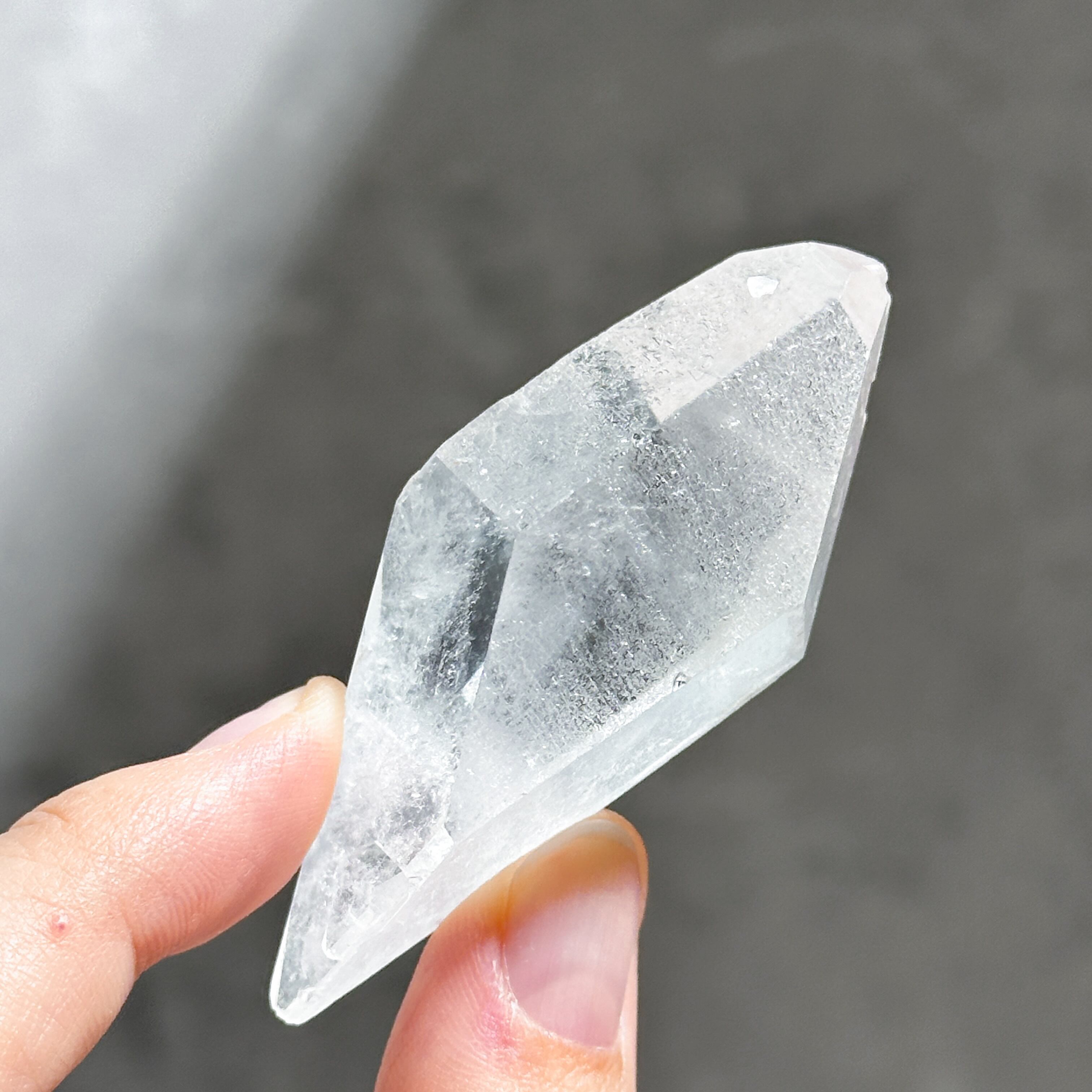 ミナスジェライス産クリアクォーツ ダブルターミネイテッド 原石 04◇ Clear Quartz ◇ 天然石・鉱物・パワーストーン