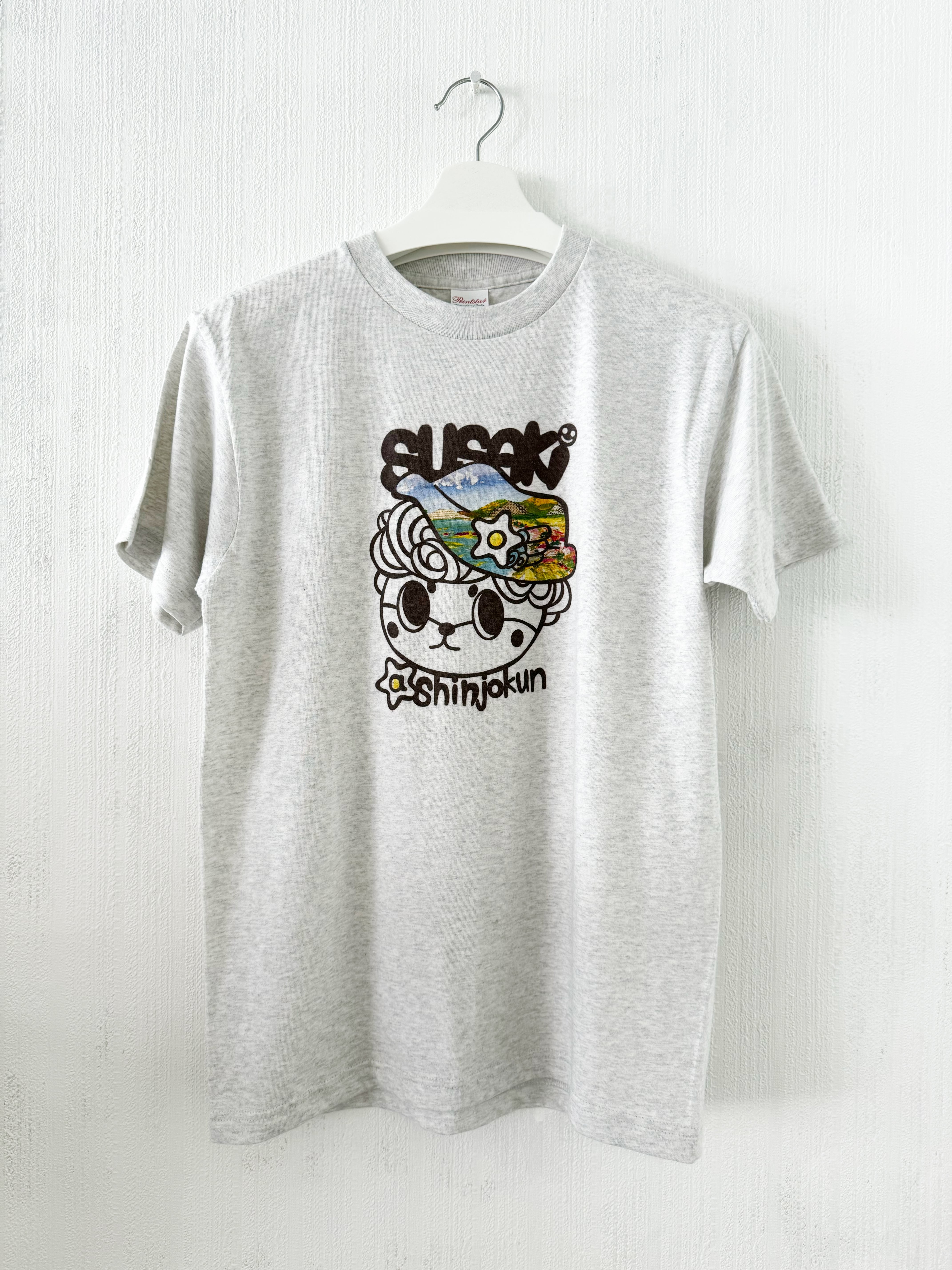 SUSAKIしんじょうくんTシャツ | ホホ衣類・CESKY MOFF（チェスキーモフ