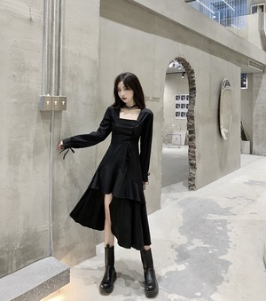 ワンピース レディース 送料無料 ハイセンスアシンメトリーワンピース カラバリ1色 サイズ2展開 S M ブラック アシンメトリー ミモレ丈 長袖 Aライン ワンピース カジュアル ハイセンス おしゃれ 無地 シンプル ハイセンスデザイン きれいめ お出かけ デート ディナー パーティー 結婚式 二次会 春 秋 冬 着回し 休日 長袖ワンピース 10代 20代 韓国 韓国ファッション オルチャン 大人可愛い