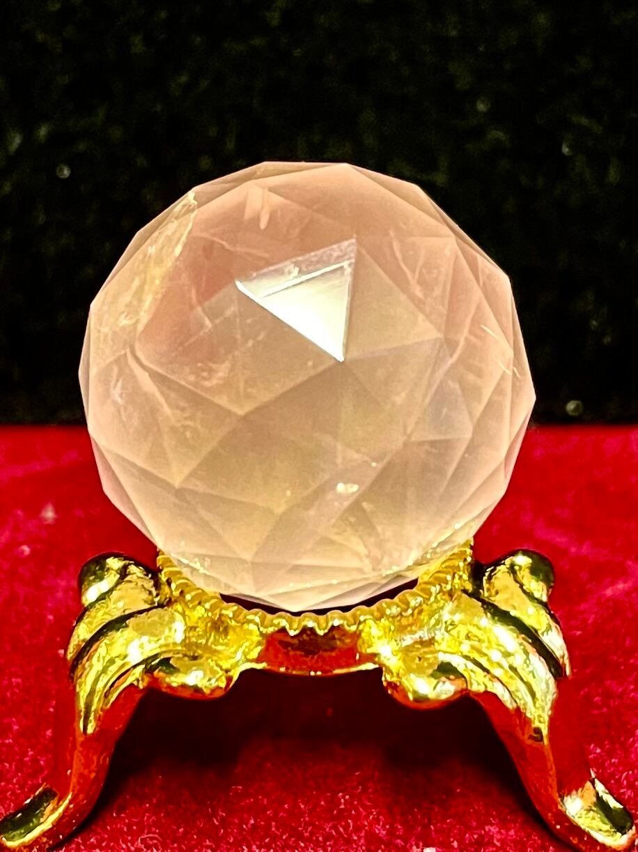 5) 美品!「ローズ・クオーツ」多面体カット・ミニスフィア(台座付き)