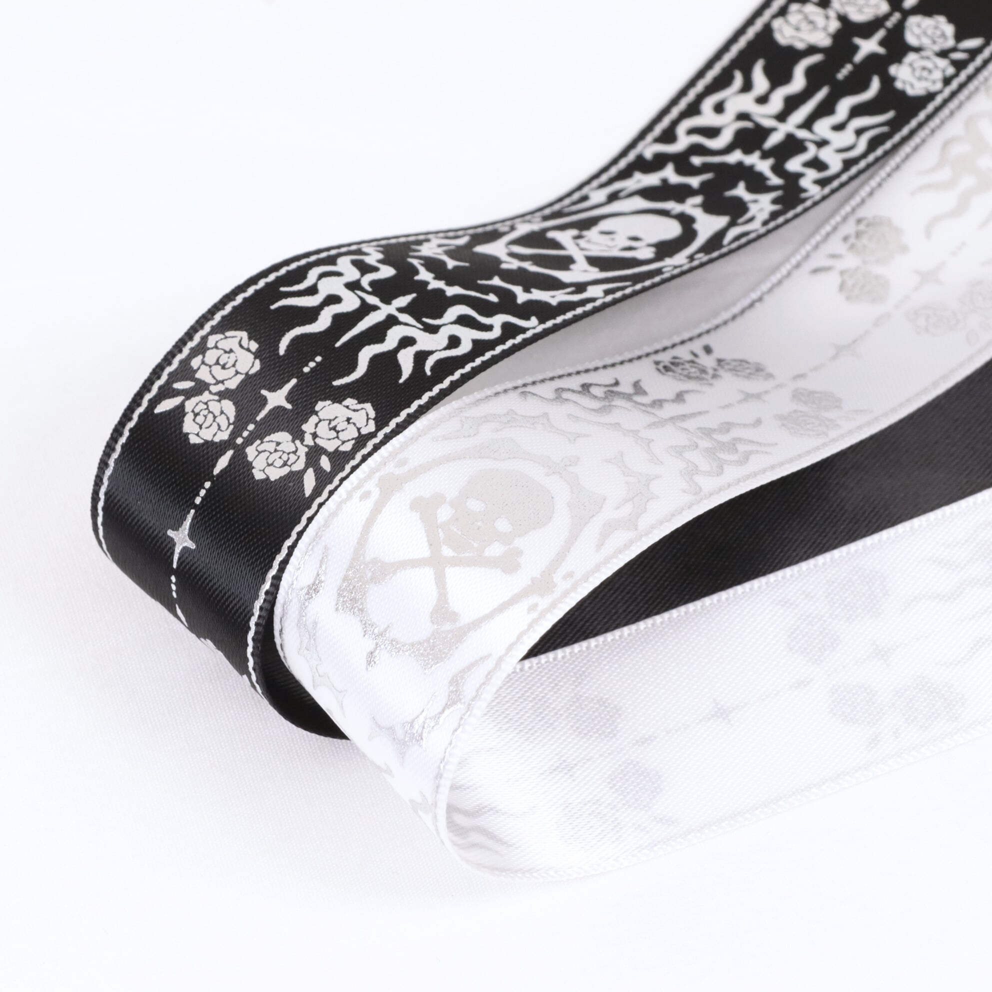 ISEKIオリジナル】スカル 薔薇 十字架 柄 サテン リボン 幅約25mm 布