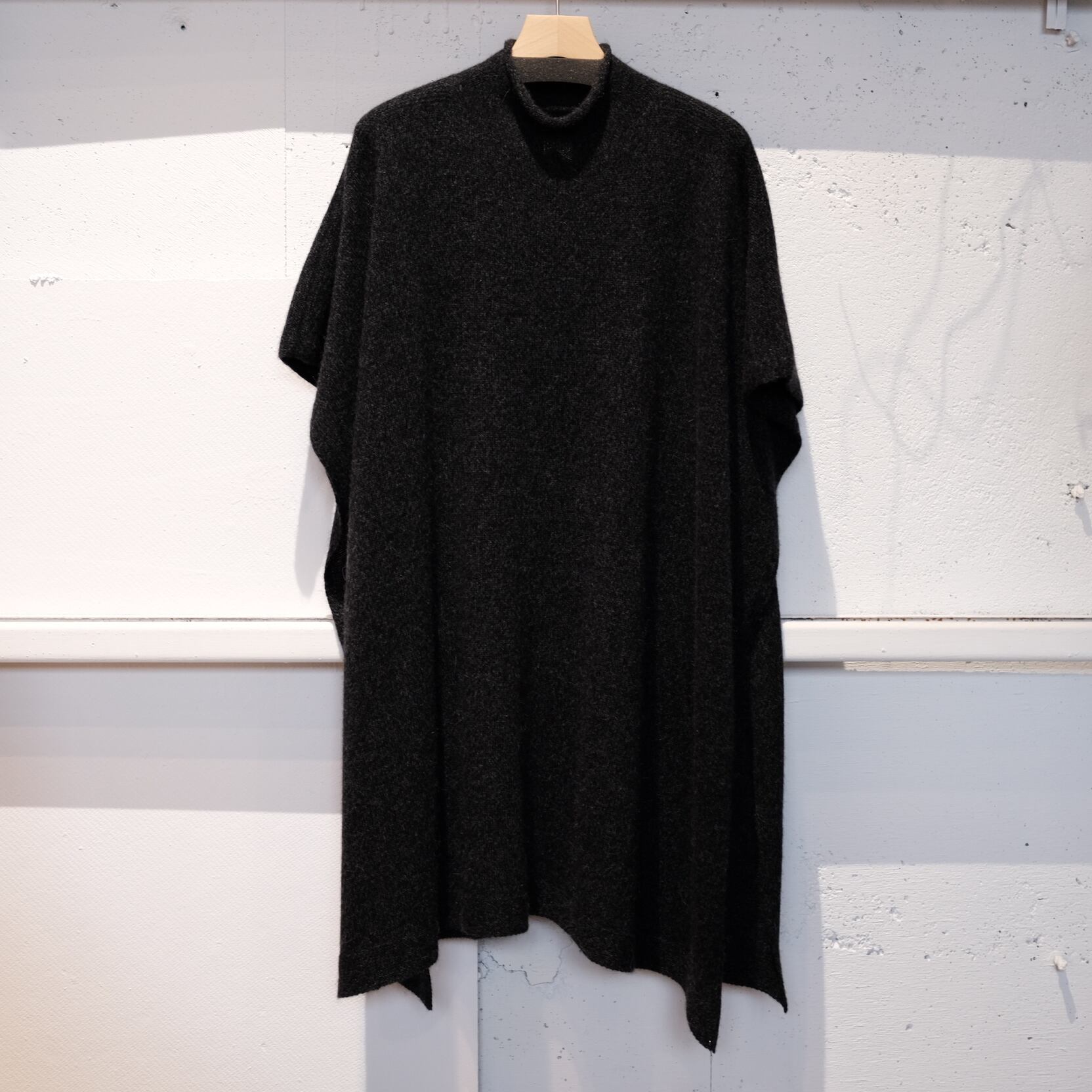 MITTAN アルパカウールマント／濃紺