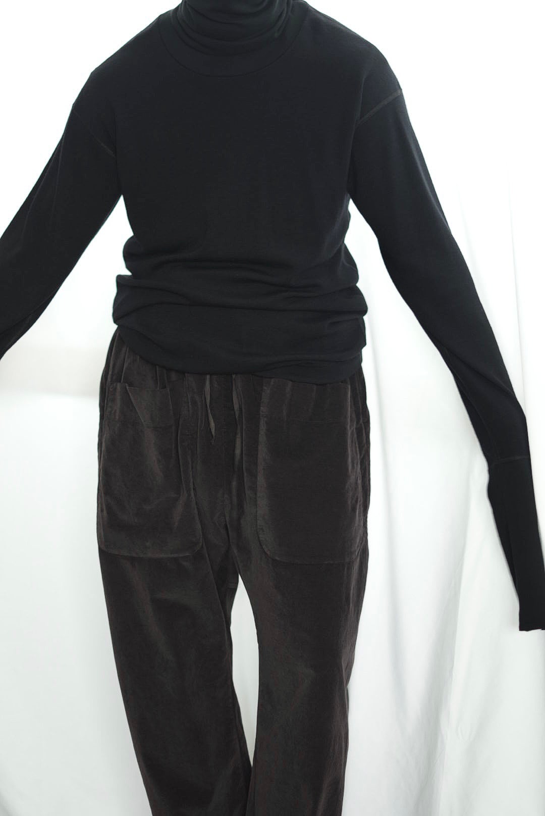 - OUTFIT -