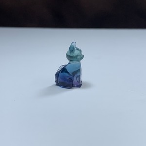 15.透明度有・可愛いフローライトねこちゃん