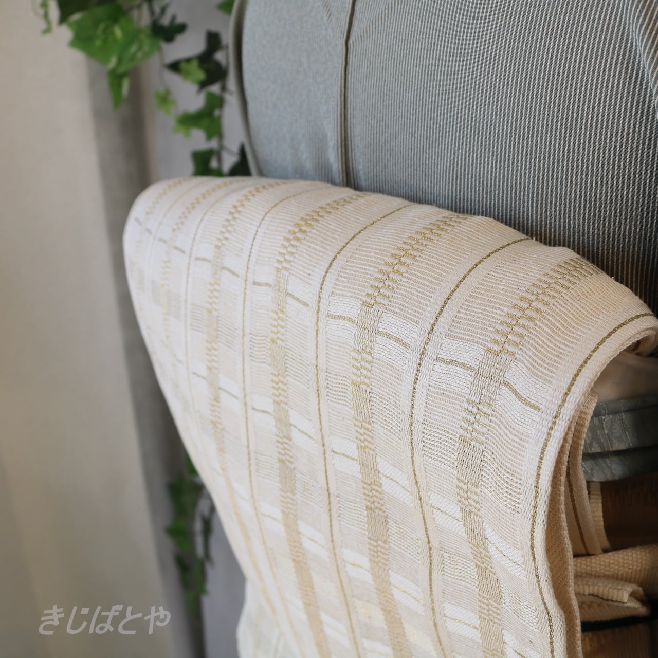 正絹紗 白地に金の縞格子の夏袋帯 | きじばとや