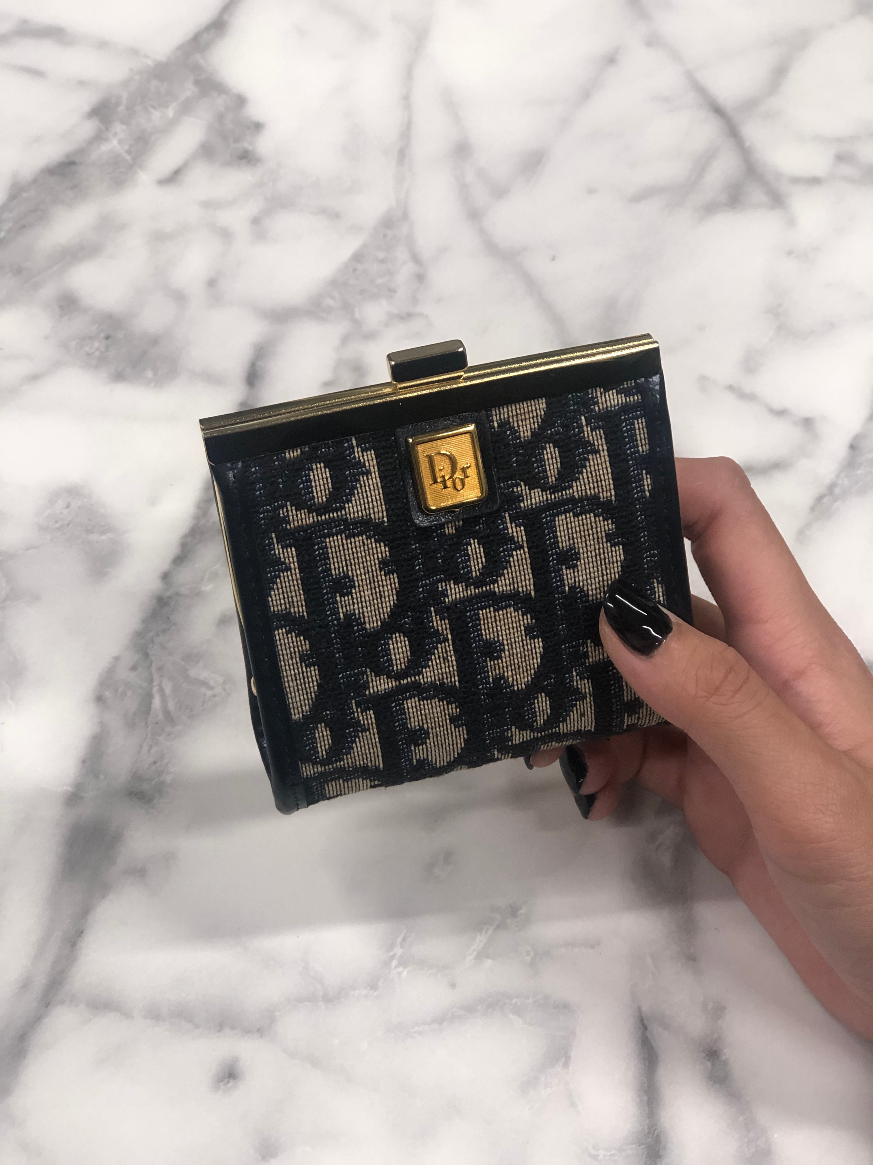 Dior がま口財布