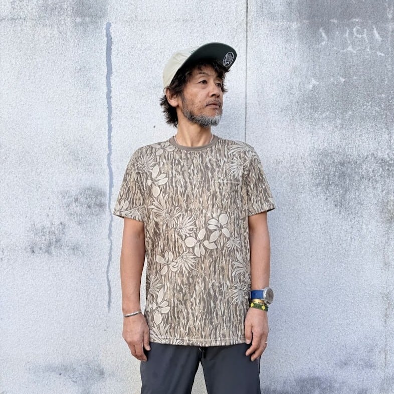 Tシャツ | 道がまっすぐ