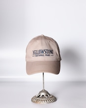 Yellow Stone National Park / Souvenir Cap