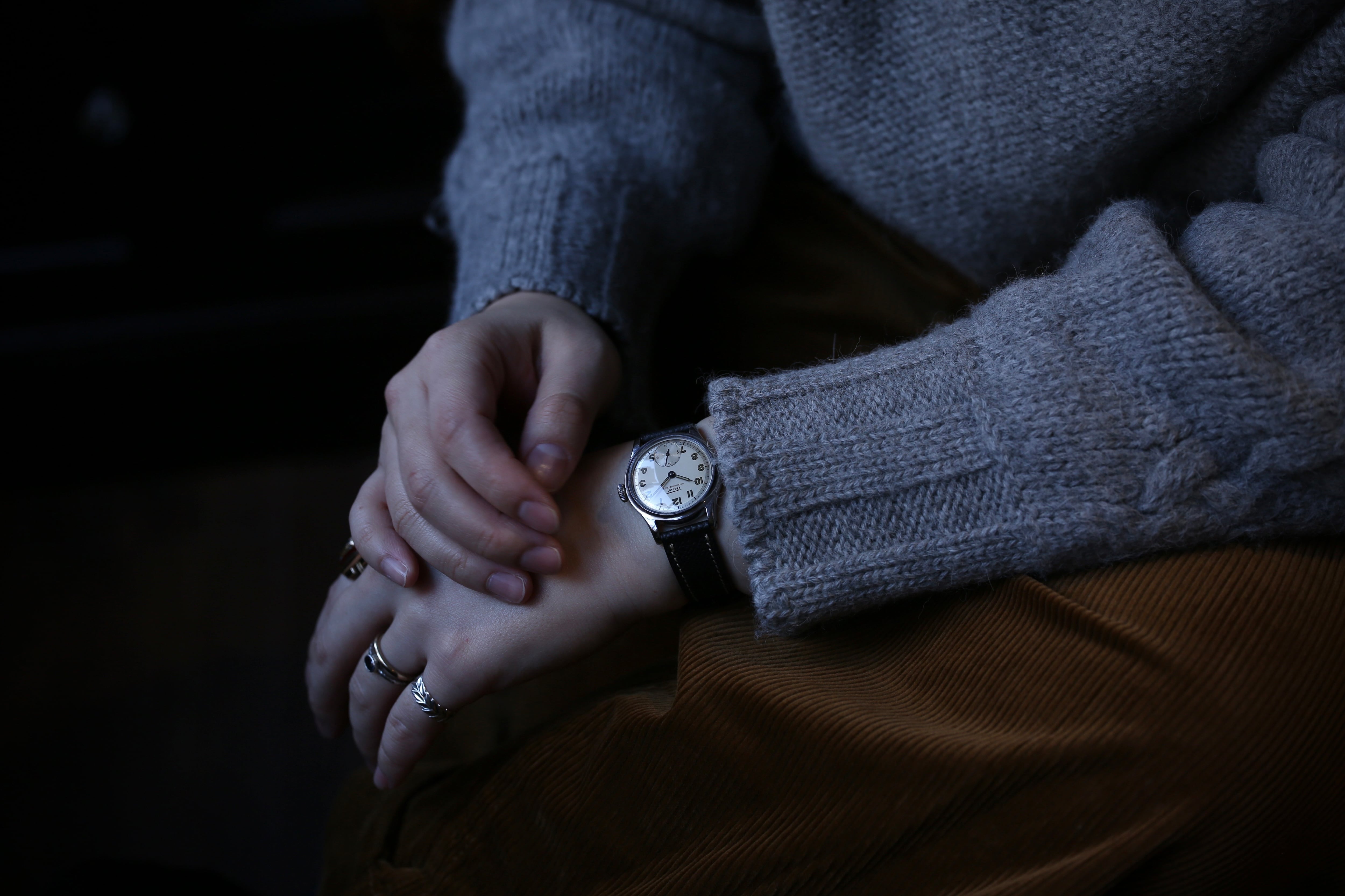 TISSOT】1940年代製 ティソ アンチマグネティーク スモールセコンド 手