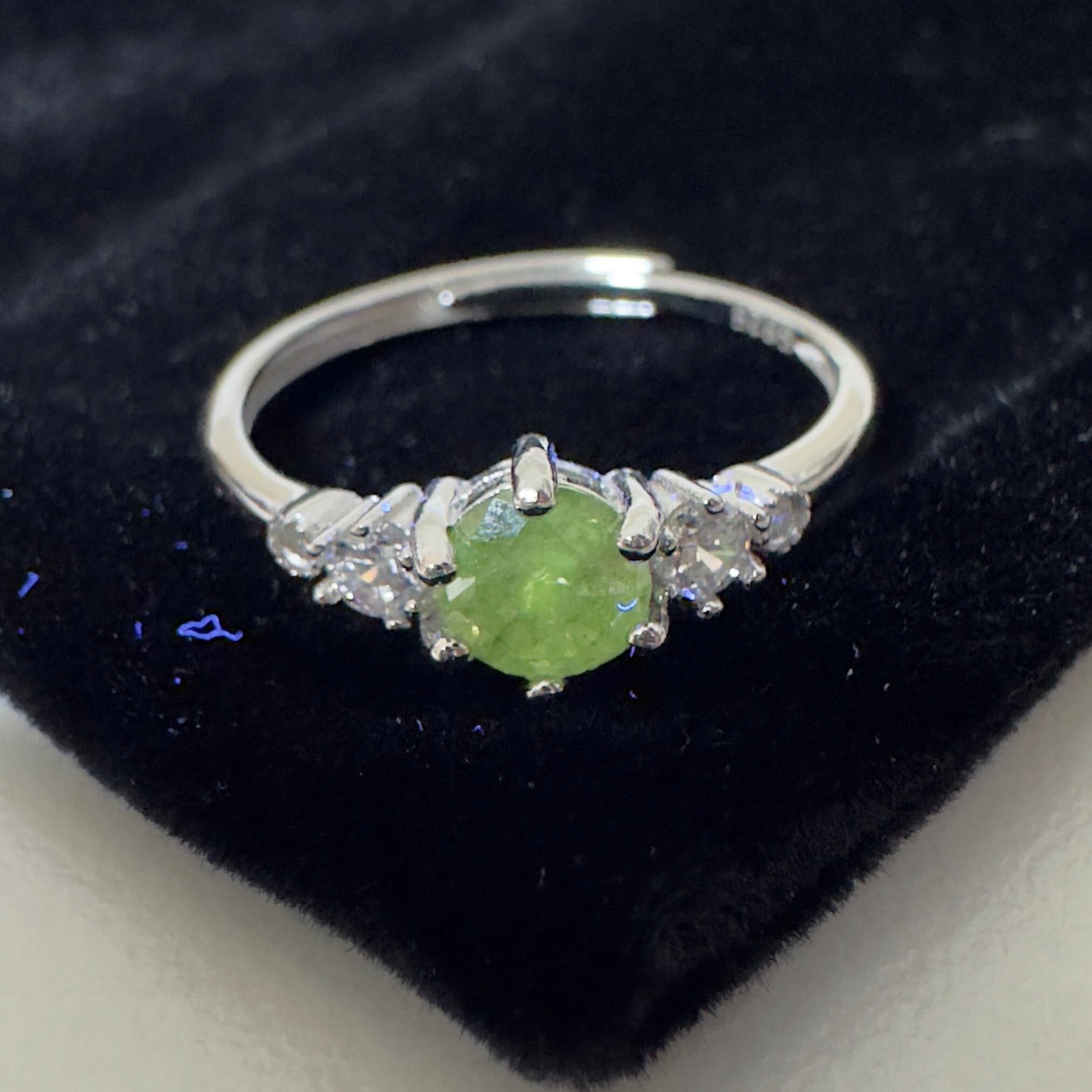 プラいちRing♦︎蛍光ダイヤモンド♦︎