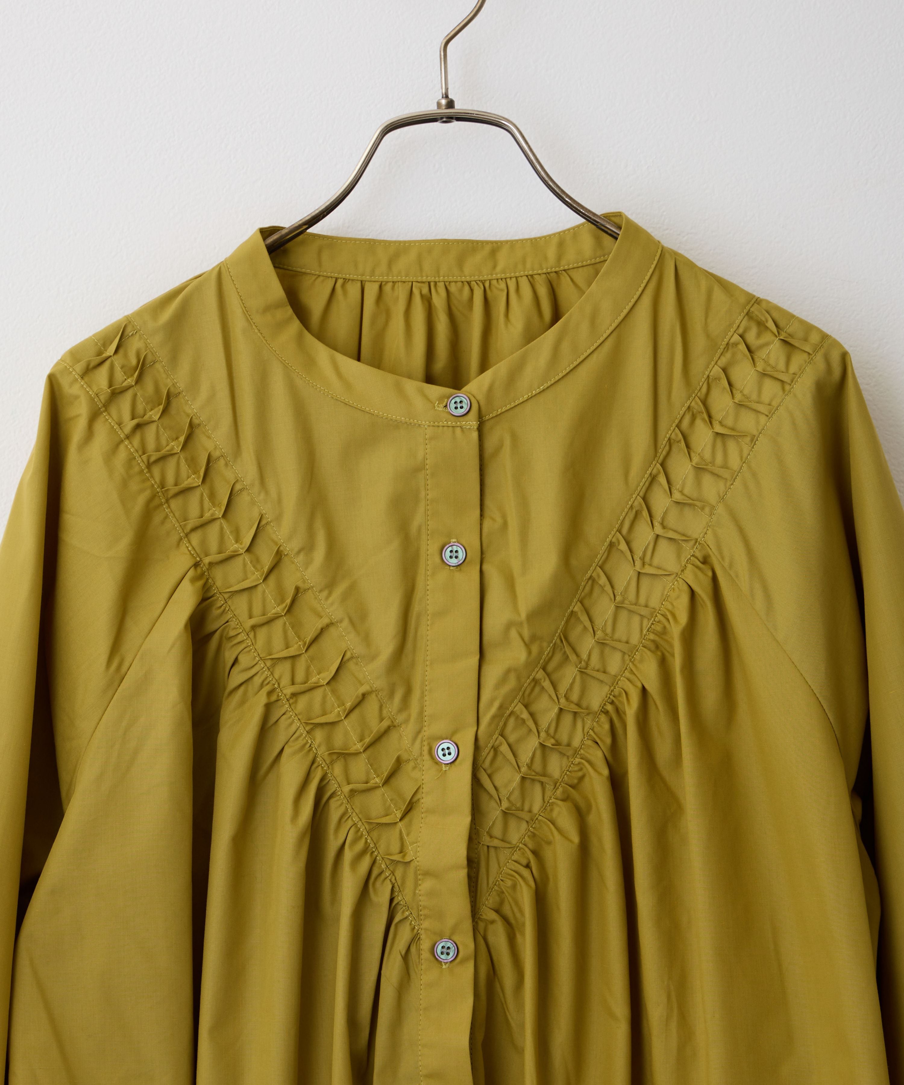 No.58516 ピンタックシャツワンピース Mustard | エルキカク