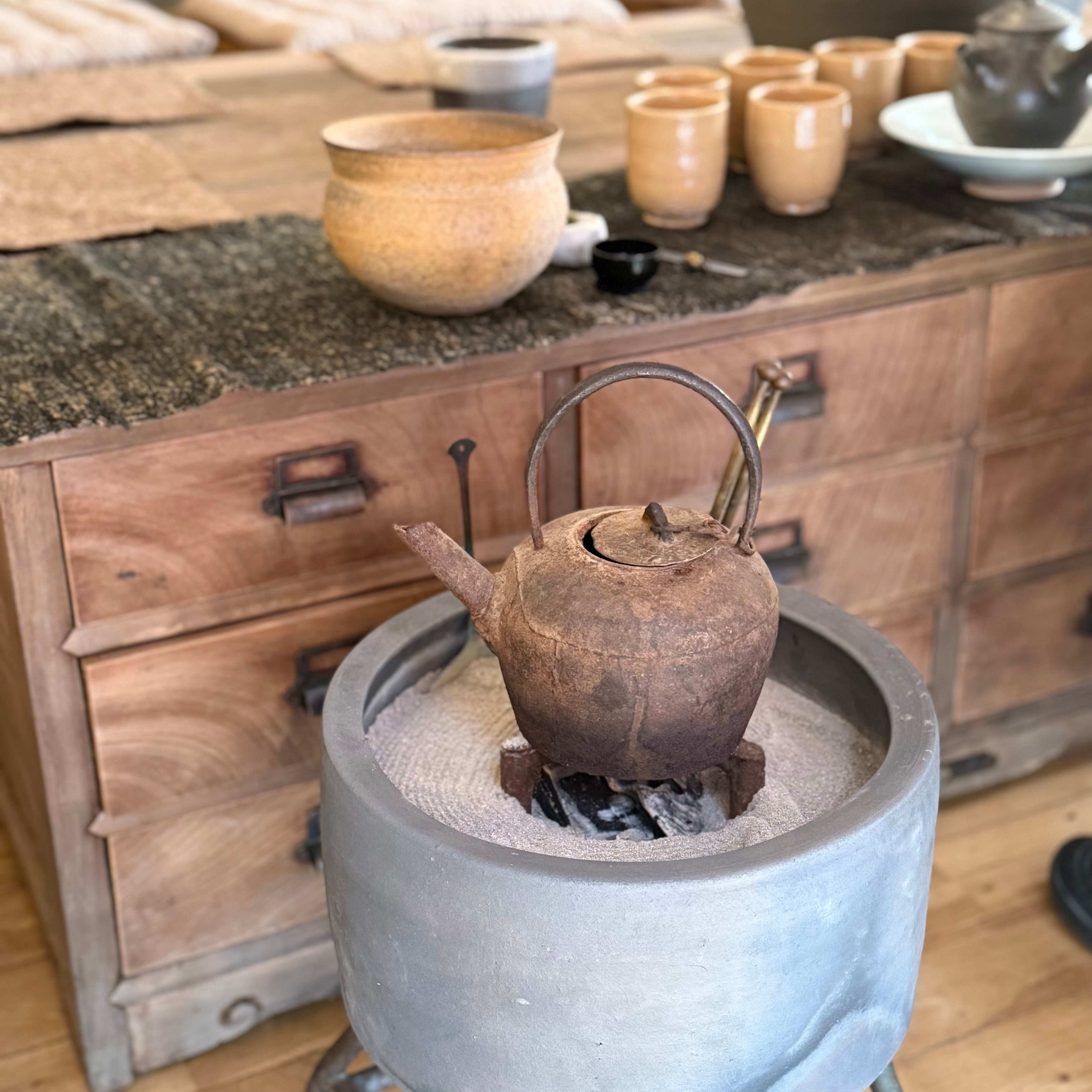 清水善行 須恵火鉢 | gallery 一白