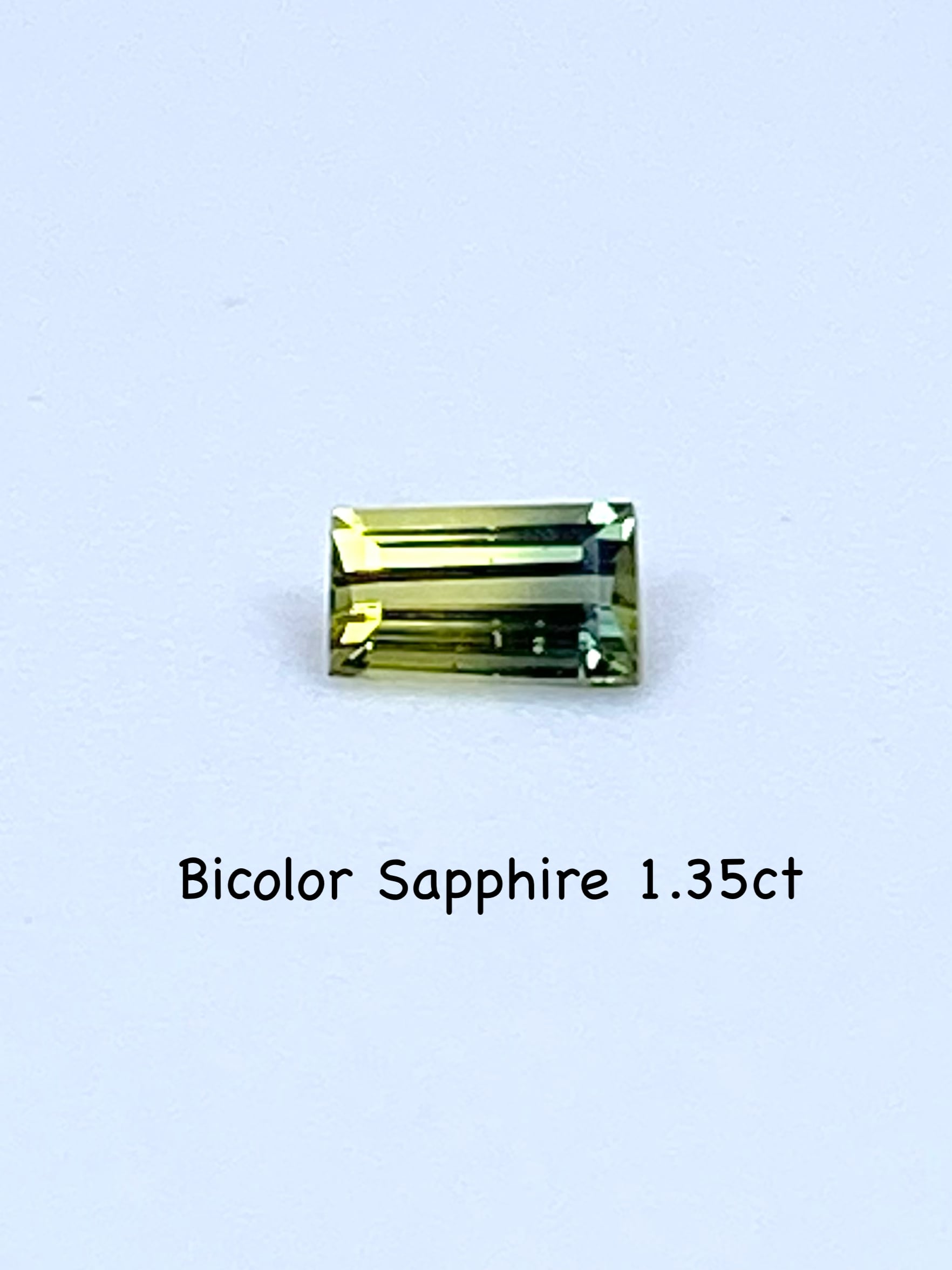 バイカラーサファイア 0.135ct ルース