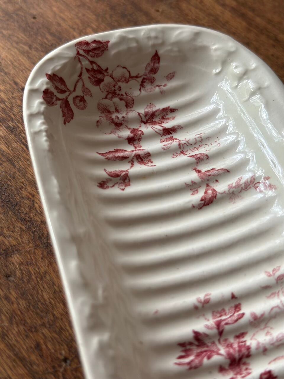 草花模様のソープディッシュ 石鹸トレイ | Brocante de La Cocotte