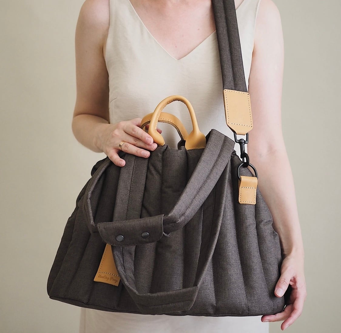 СARRYING PONY BAG S | ote.