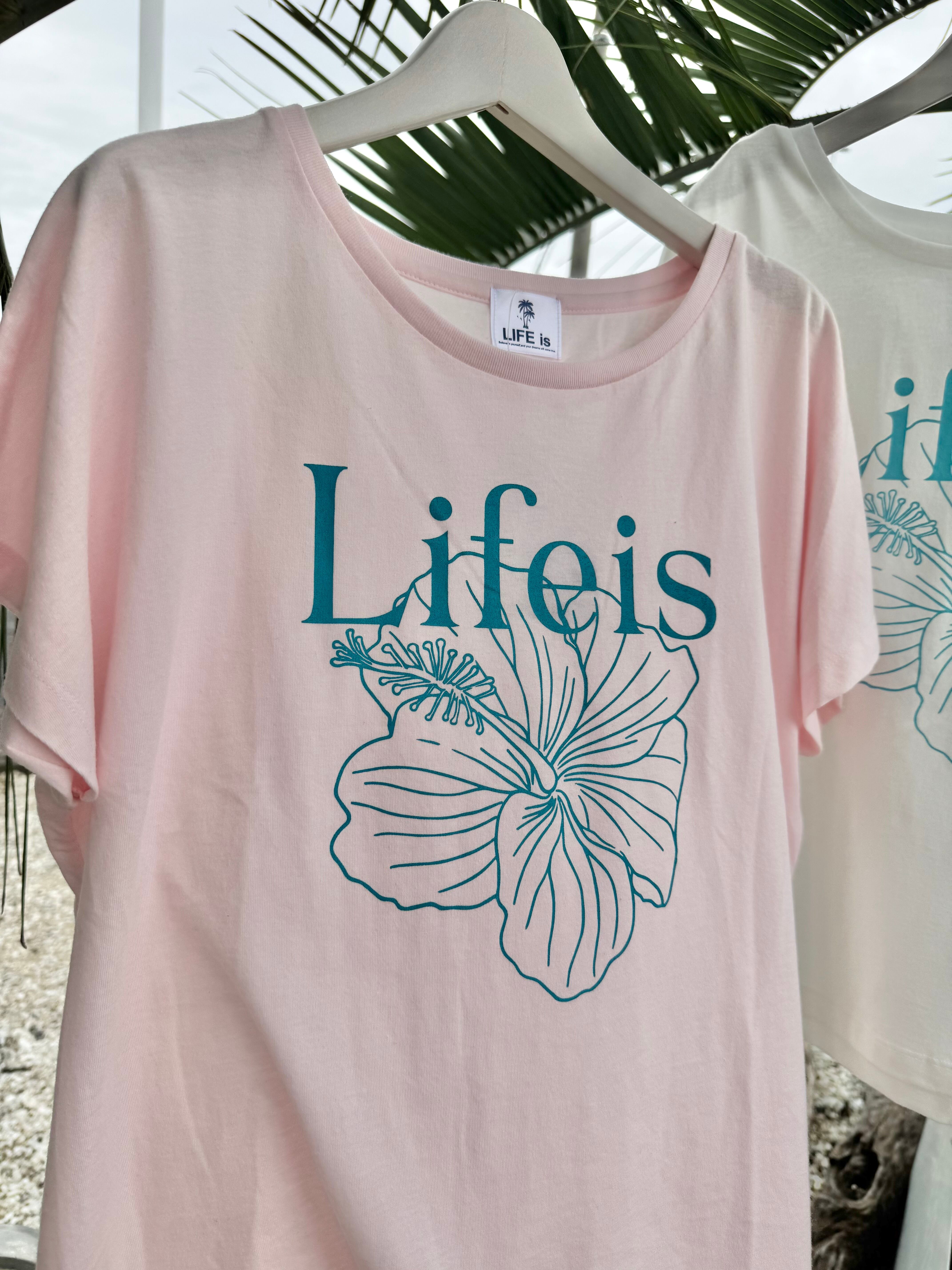 LIFE isオリジナル ハイビスカス ドルマンTシャツ ¥5,990×tax