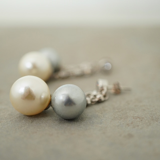 【FRENCH ANTIQUE】SW PEARLS DROP PIERCES