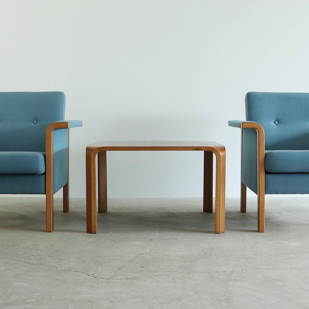 Japanese Modern Vintage Tendo Ply Wood Side Table 天童木工 