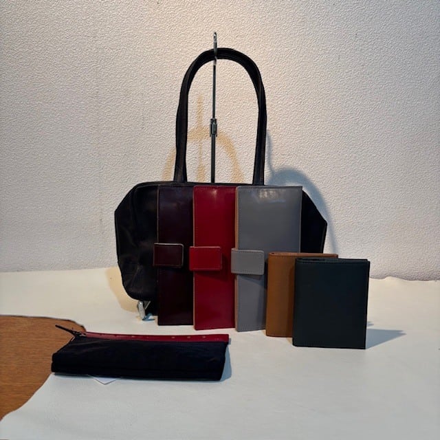 REN　スクエアダッフル XS(ブラック)