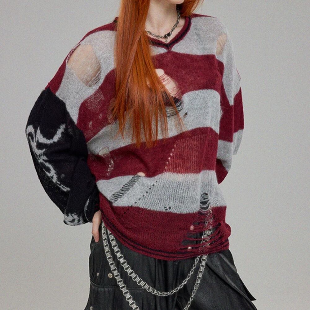 Distressed knit tops E7133