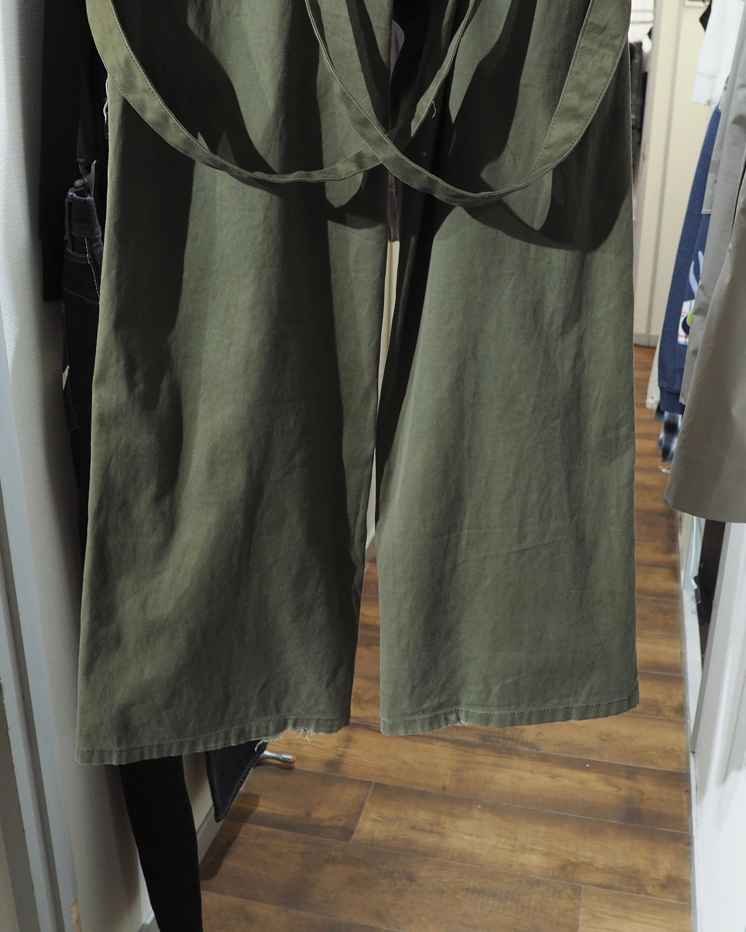 "THE TWELVE - 変形 " Suspender Flare Military Cargo Pants