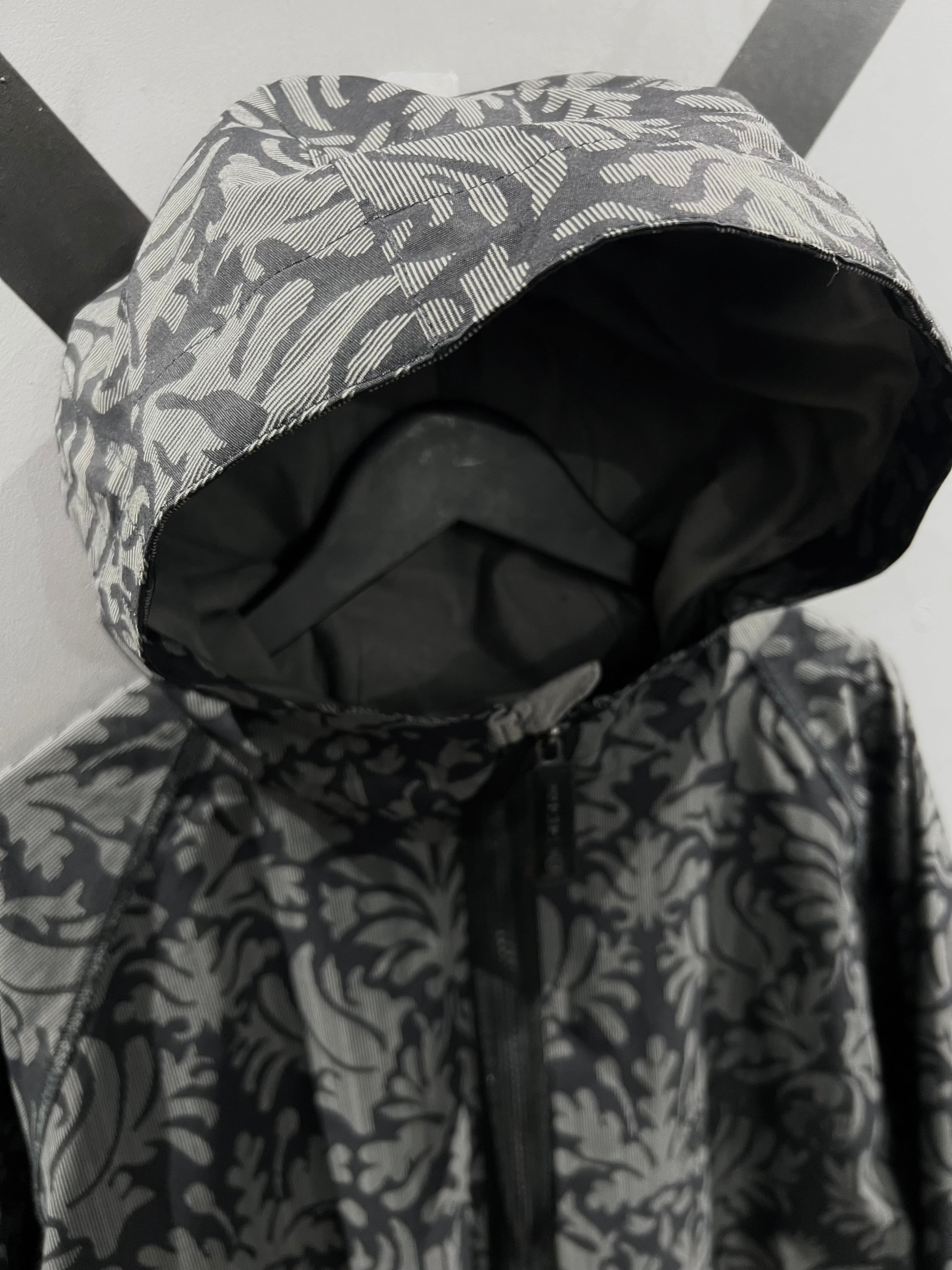 レア　Burton スキーウェアRONIN Burton Ronin Mens Snowboard Ski Hooded Jacket Size M Lime Green