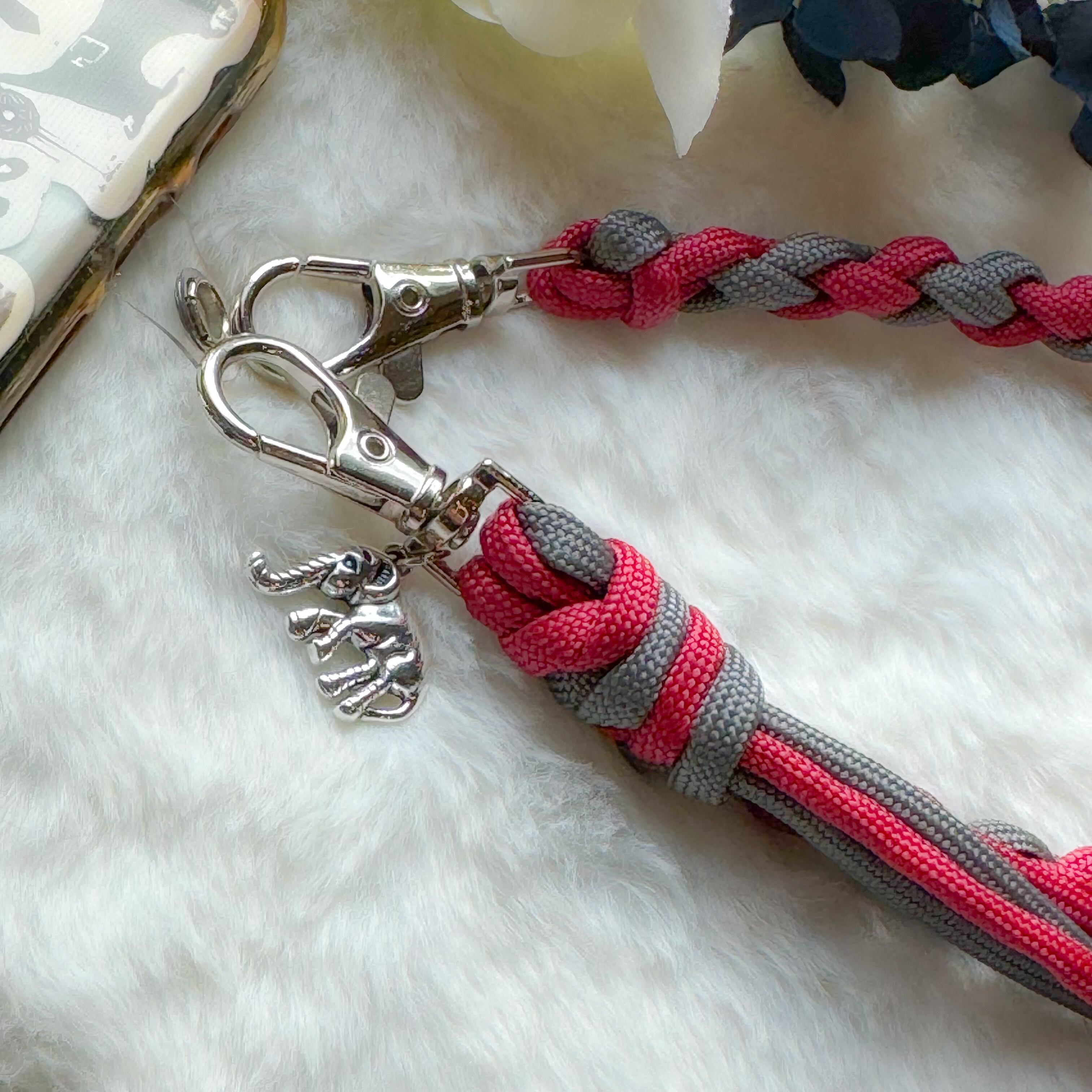 パラコード ハンドメイド スマホストラップ ストラップ | tie