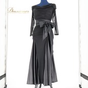 【社交ダンス衣装】ブラック系 Chacott チャコット ワンピース ドレス 黒 無地 光沢 リボン かわいい パーティ 発表会 上品 綺麗 上品なデザイン おしゃれ ドレス Mサイズ リボン付き 滞在式 発表会用 社交ダンス用 軽量 スリムフィット 優雅なシルエット 光沢仕上げ パーティドレス パーティー衣装 着やすい スタイリッシュ フォーマルイベント