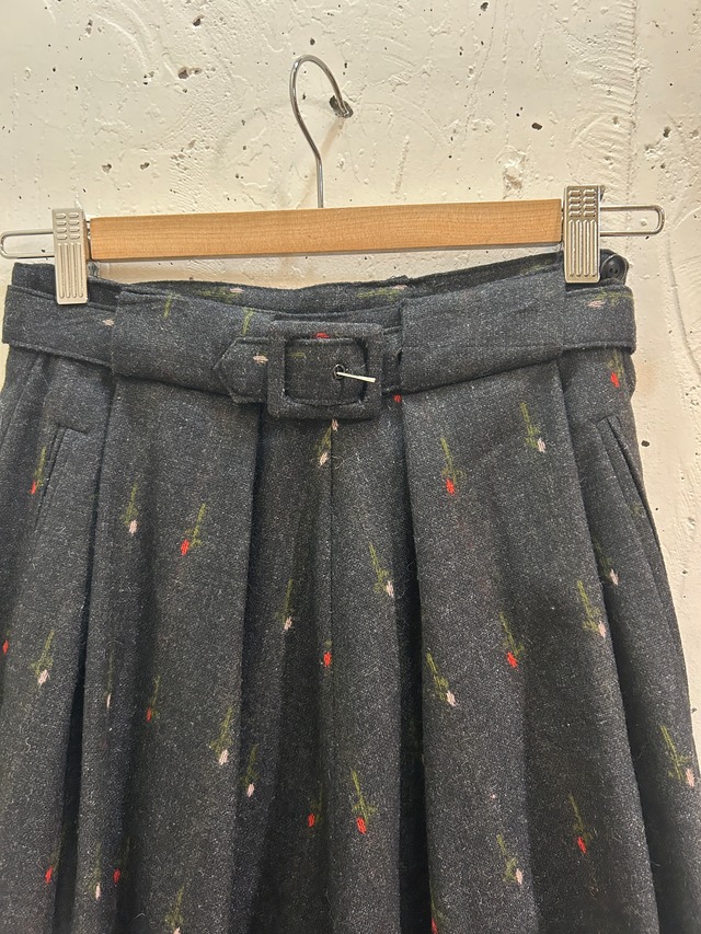 50's flower print gray wool skirt with belt