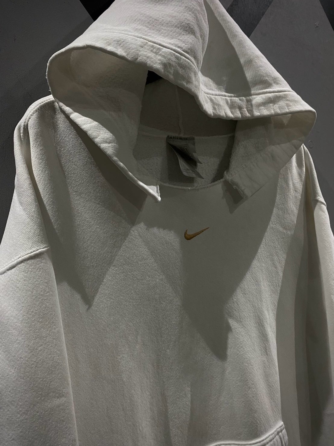 X VINTAGE】“NIKE” Small Swash Cut Off Custom Loose Pullover Hoodie