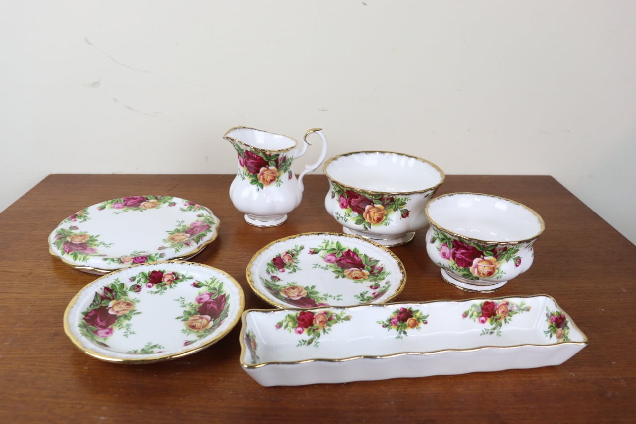 ロイヤルアルバート（ROYAL ALBERT） | epoca