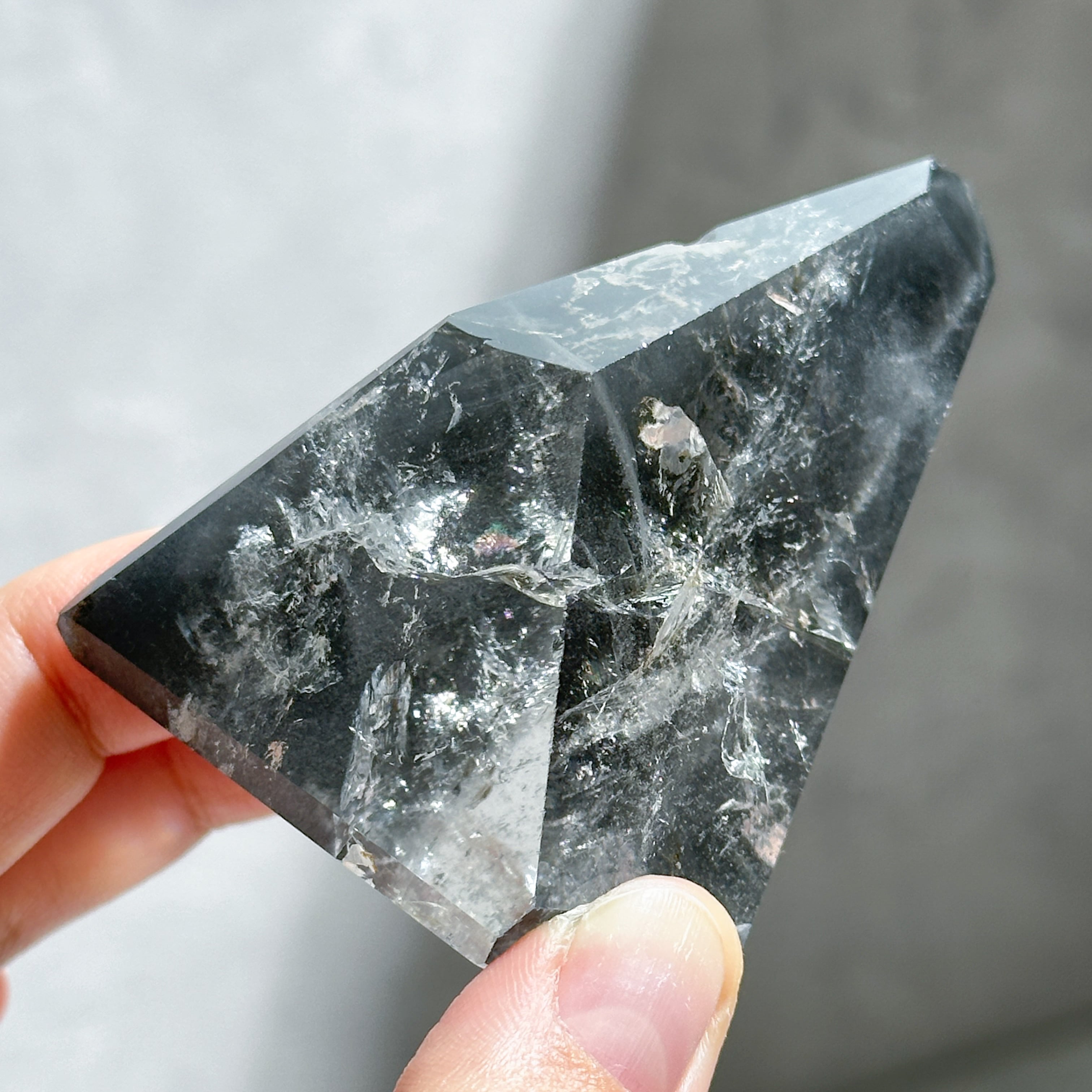 ガーデンクォーツ　庭園水晶　原石　水晶　フリーフォーム　天然石　置物【超高品質】 ガーデンクォーツ 原石 ポリッシュ 高品質 水晶 天然石専門店/鬮石