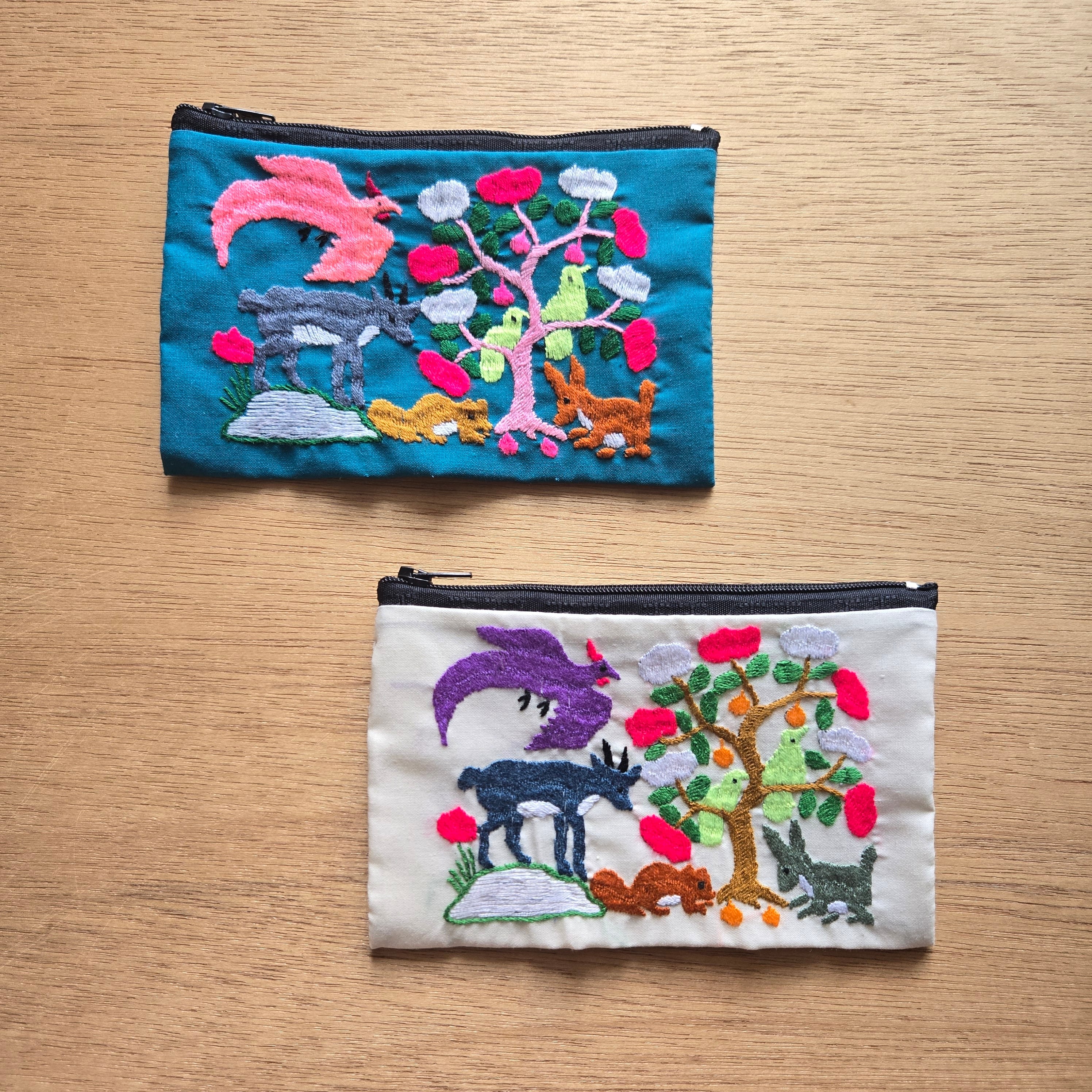 ラオス モン族両面手刺繍ミニポーチ | gururi
