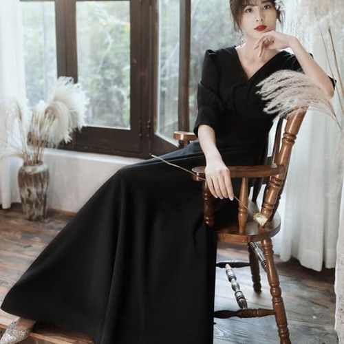 ドレス イブニングドレス ブラック ロングドレス パフスリーブ 大きいサイズ Vネック フォーマル 無地 シンプル 着痩せ 二次会 結婚式 お呼ばれ スタイルアップ 大人 可愛い 20代 30代