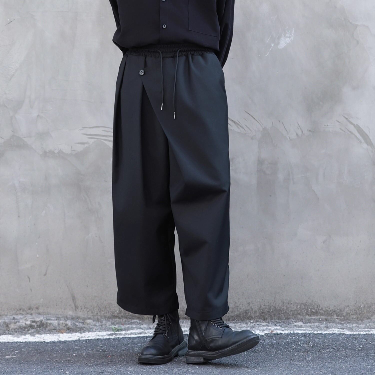 Asymmetric Tapered Pants【TR3280】