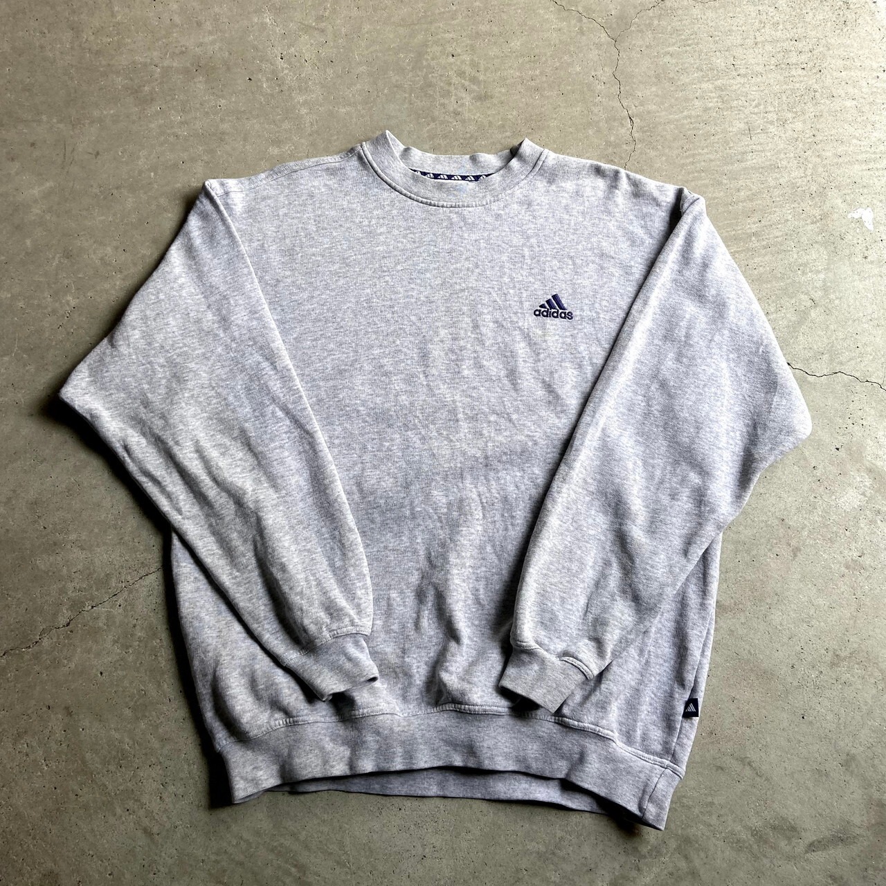 90年代 adidas アディダス 胸 ワンポイント ロゴ 刺繍 スウェット 