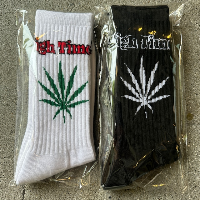 WACKOMARIA HIGHTIMES SKATER SOCKS