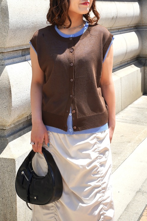 SLEEVELESS F.LAYRED CARDIGAN