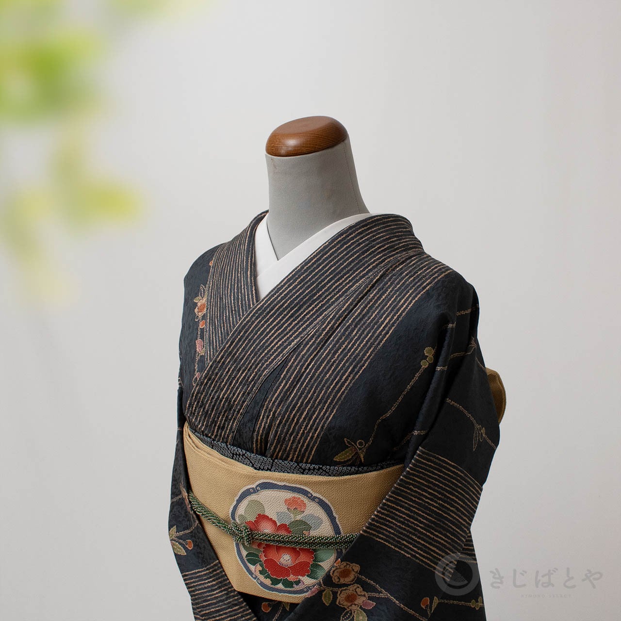 正絹 瞑色の小紋 袷