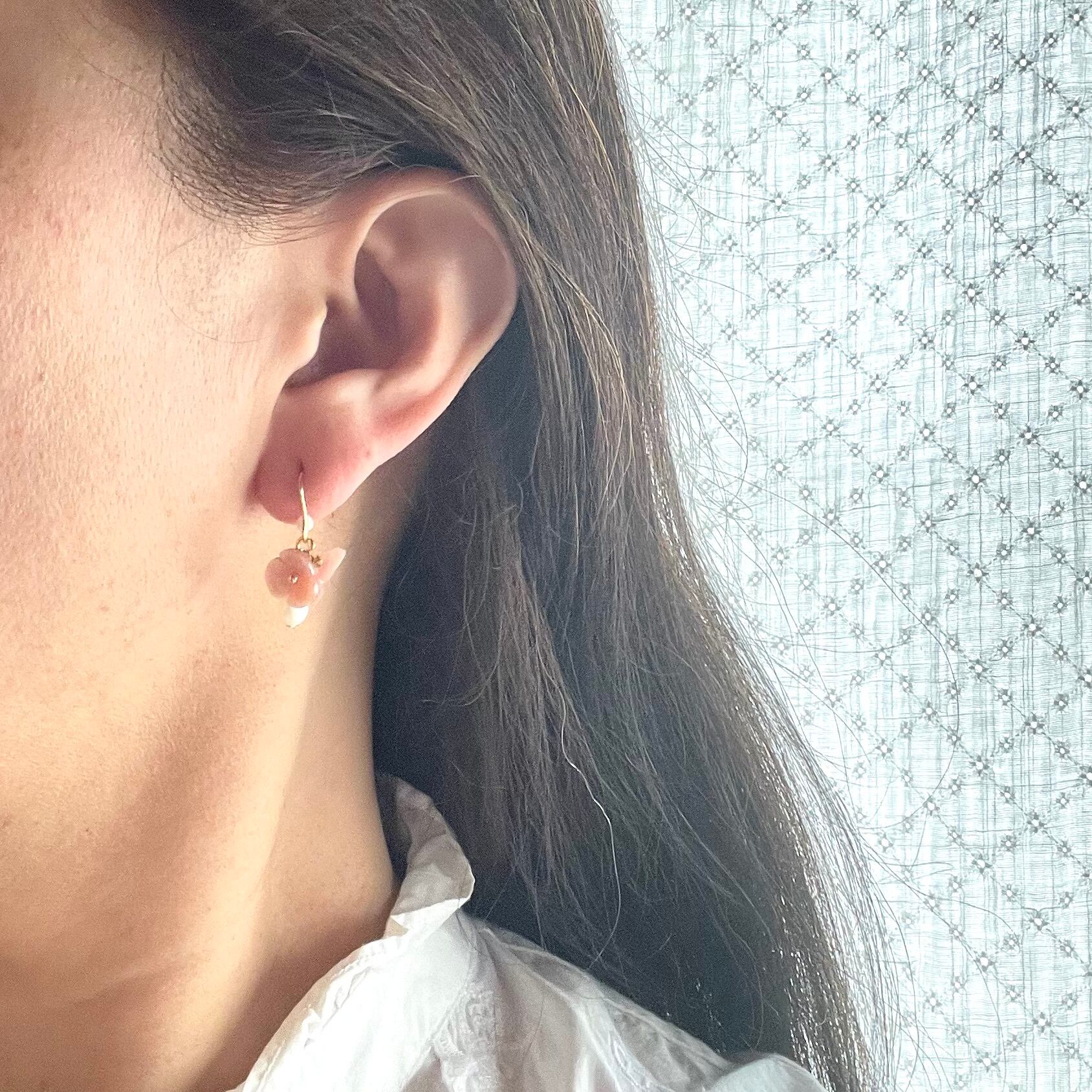 花 ピアス ピンク パール 桜 シェルフラワーとパールのピアス【金属